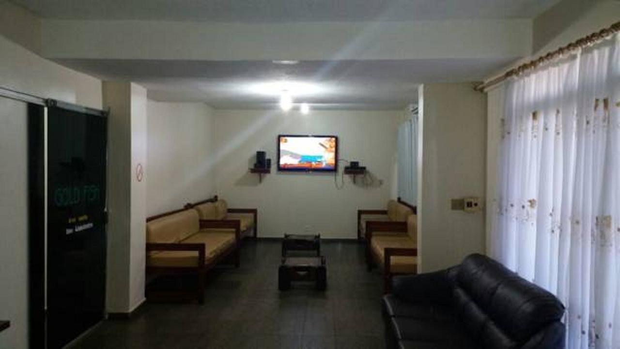 Candeias Hotel Gold Fish Corumbá Esterno foto