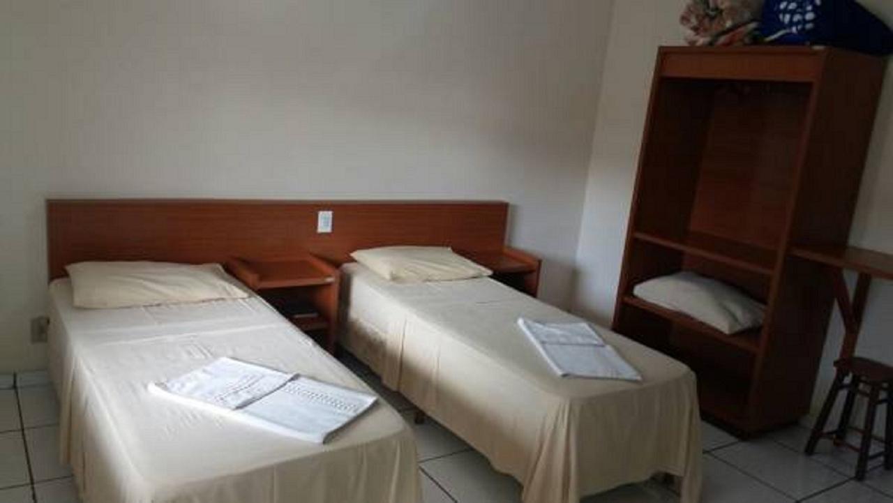 Candeias Hotel Gold Fish Corumbá Esterno foto