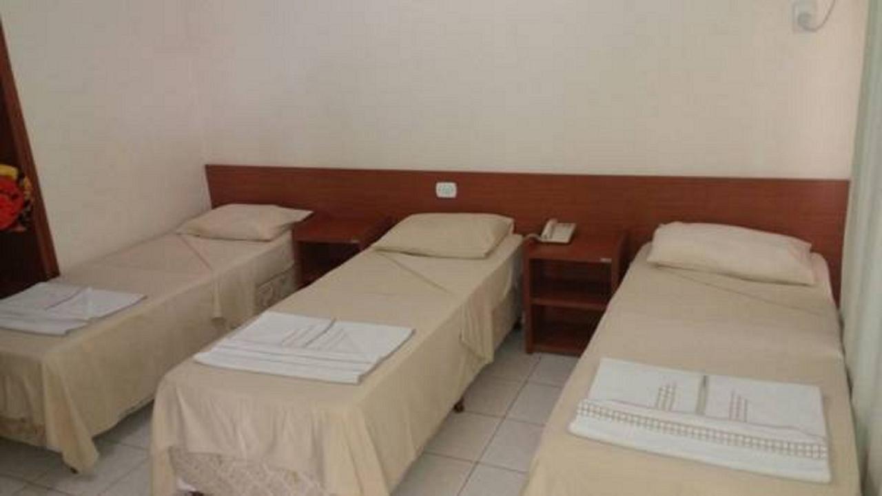 Candeias Hotel Gold Fish Corumbá Esterno foto